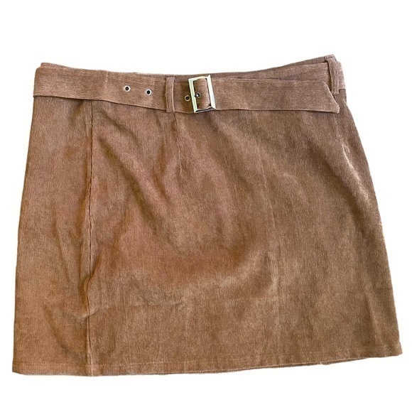 Pretty Little Things women’s Carmel corduroy belted mini skirt size US 12 UK 16 - Picture 1 of 6